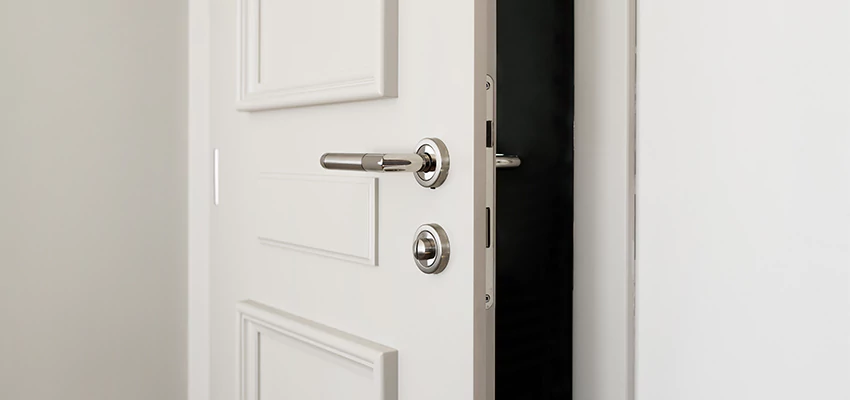 Folding Bathroom Door With Lock Solutions in South Oroville, CA